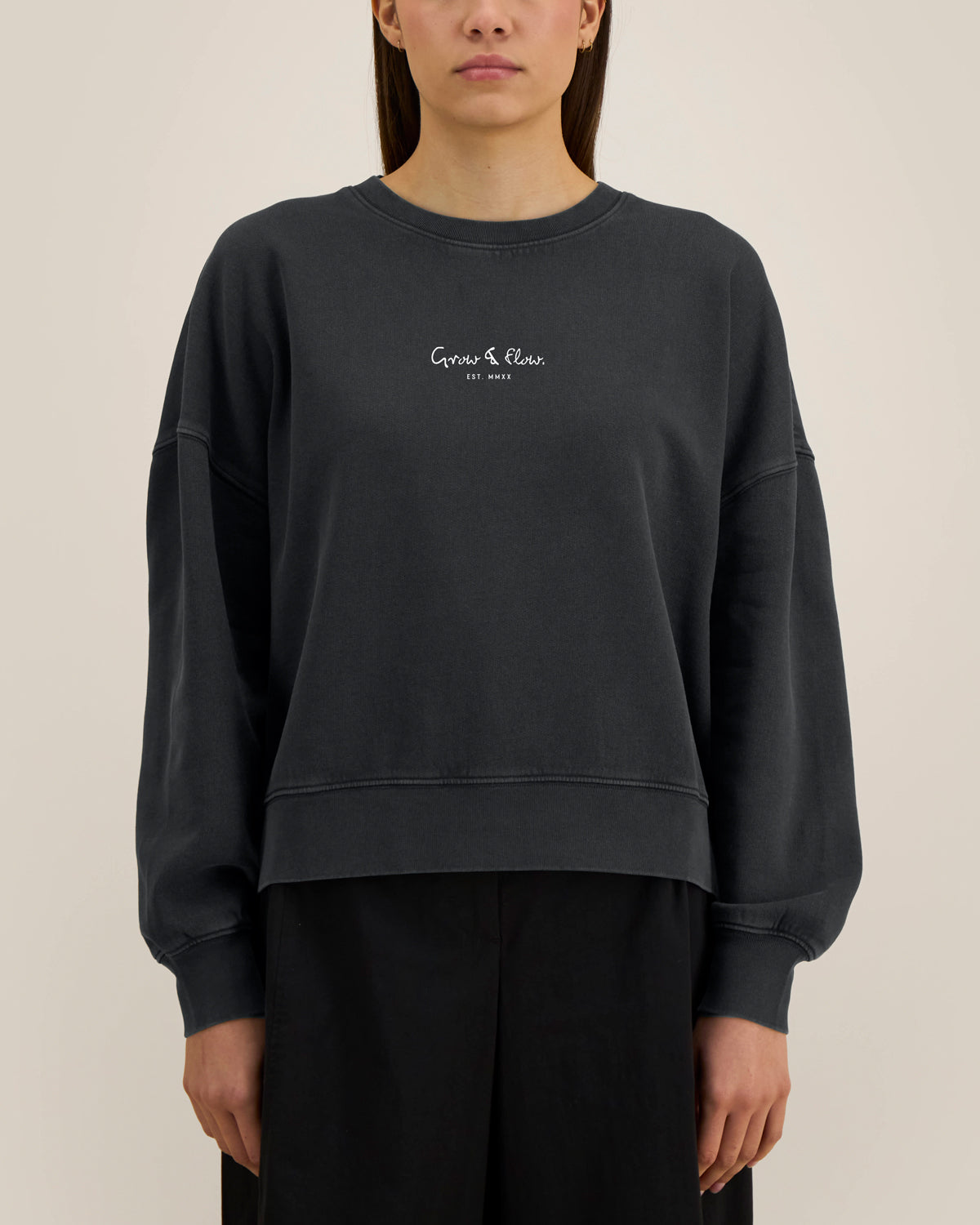BIO FRAUEN SWEATSHIRT "SIGNED II."