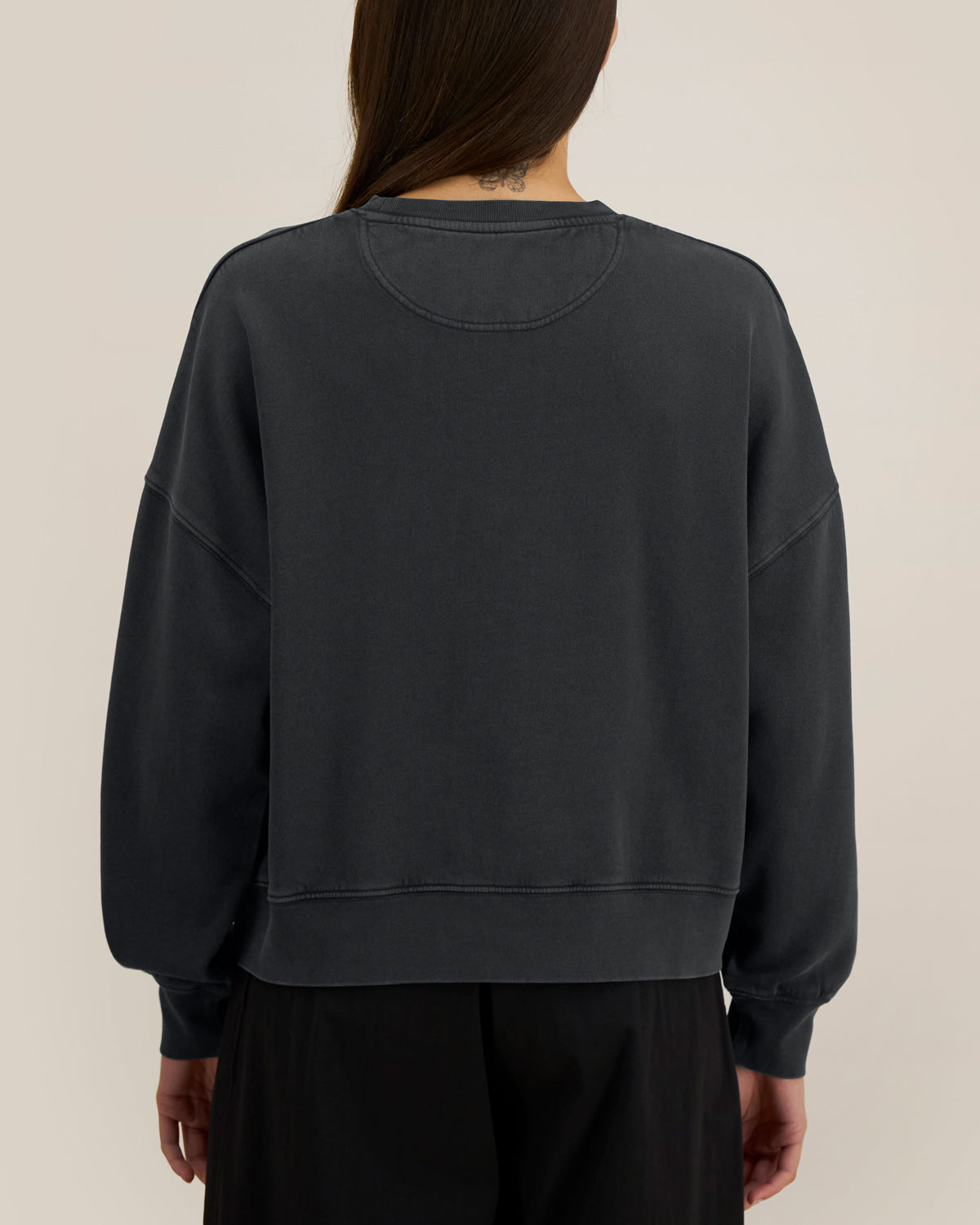 BIO FRAUEN SWEATSHIRT "SIGNED II."